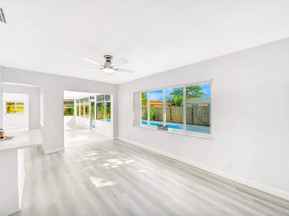 6812 Rio Pinar, North Lauderdale FL 33068