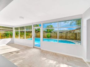 6812 Rio Pinar, North Lauderdale FL 33068