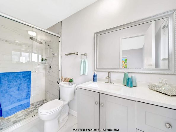 6812 Rio Pinar, North Lauderdale FL 33068