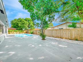 6812 Rio Pinar, North Lauderdale FL 33068