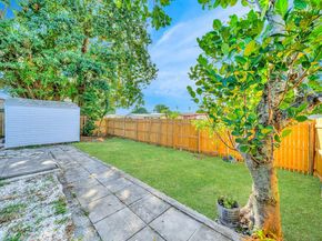 6812 Rio Pinar, North Lauderdale FL 33068