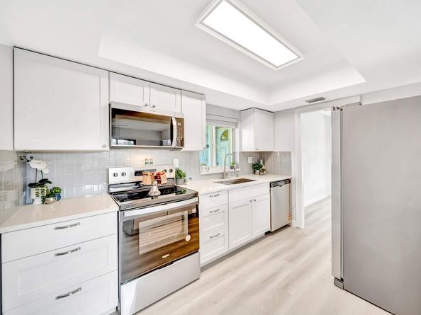 6812 Rio Pinar, North Lauderdale FL 33068