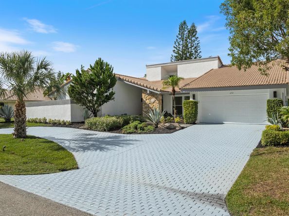654 Pine Lake Drive, Delray Beach FL 33445