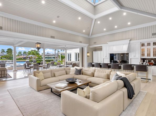 2989 Spanish River Road, Boca Raton FL 33432