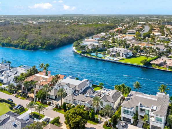 2989 Spanish River Road, Boca Raton FL 33432