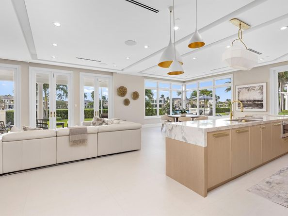 2989 Spanish River Road, Boca Raton FL 33432