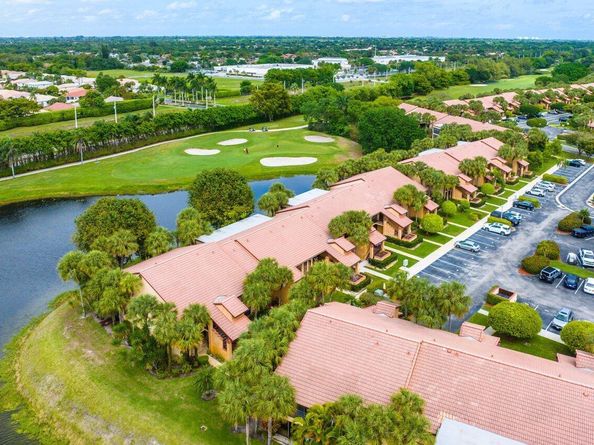 6432 Aspen Glen Circle, Boynton Beach FL 33437