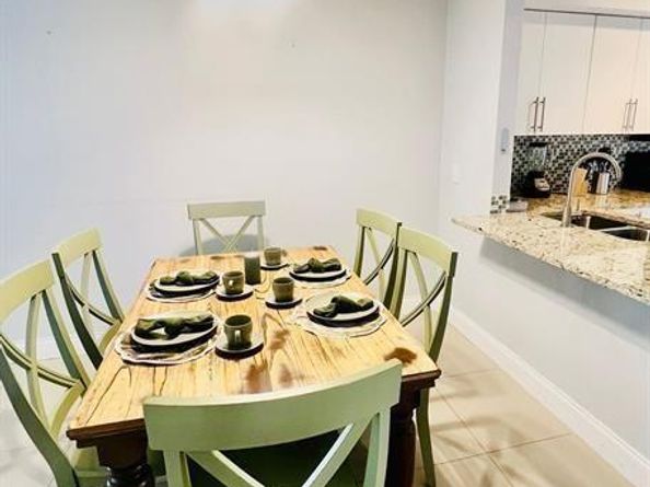 11596 NW 45th St 4, Coral Springs FL 33065