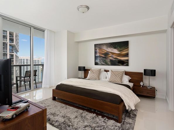 495 Brickell Avenue 4010, Miami FL 33131