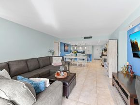 198 NW 67th Street 207, Boca Raton FL 33487