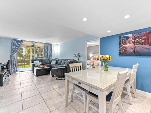 198 NW 67th Street 207, Boca Raton FL 33487