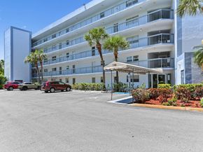 198 NW 67th Street 207, Boca Raton FL 33487