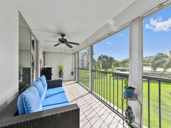 198 NW 67th Street 207, Boca Raton FL 33487