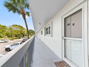 198 NW 67th Street 207, Boca Raton FL 33487