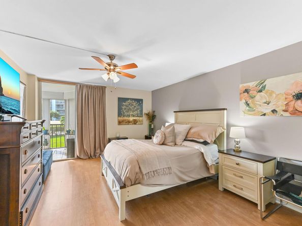 198 NW 67th Street 207, Boca Raton FL 33487