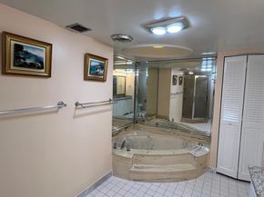 1865 S Ocean Dr 17H, Hallandale Beach FL 33009