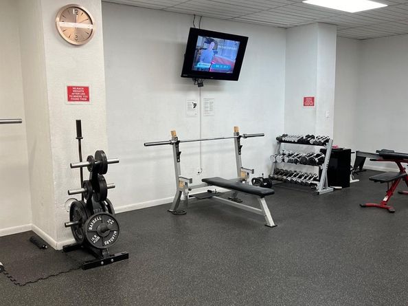 1865 S Ocean Dr 17H, Hallandale Beach FL 33009