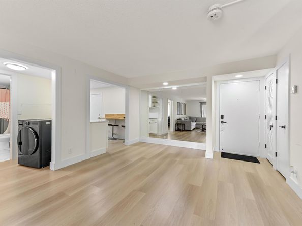 1428 SE 4th Avenue 215, Deerfield Beach FL 33441