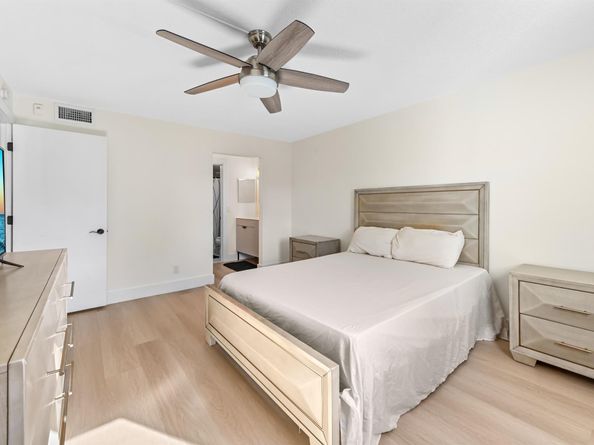 1428 SE 4th Avenue 215, Deerfield Beach FL 33441