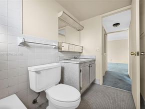 1830 Dixieanna Street 506, Hollywood FL 33020
