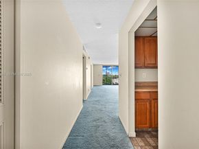1830 Dixieanna Street 506, Hollywood FL 33020