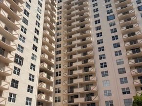 1865 S Ocean Dr 11N, Hallandale Beach FL 33009