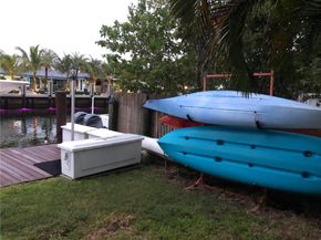 2430 NE 135th St 300, North Miami FL 33181