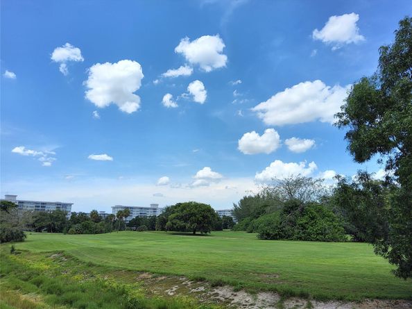 3151 S Palm Aire Dr 107, Pompano Beach FL 33069