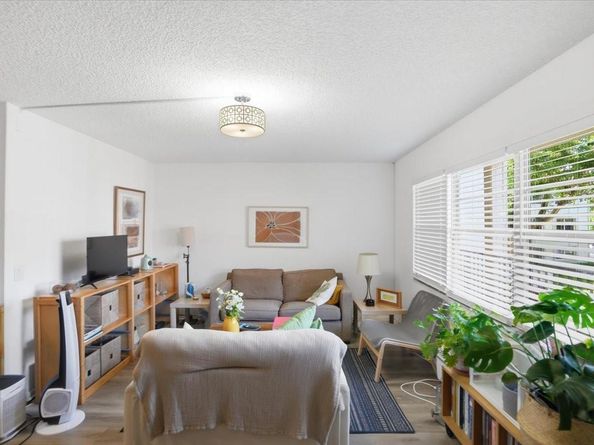 13300 SW 1st St 206o, Pembroke Pines FL 33027