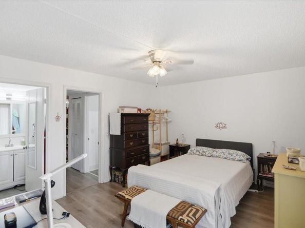 13300 SW 1st St 206o, Pembroke Pines FL 33027