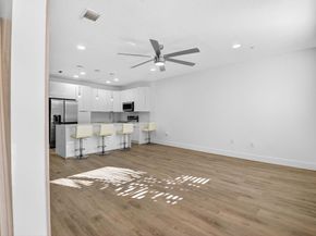 1465 Via De Pepi, Boynton Beach FL 33426