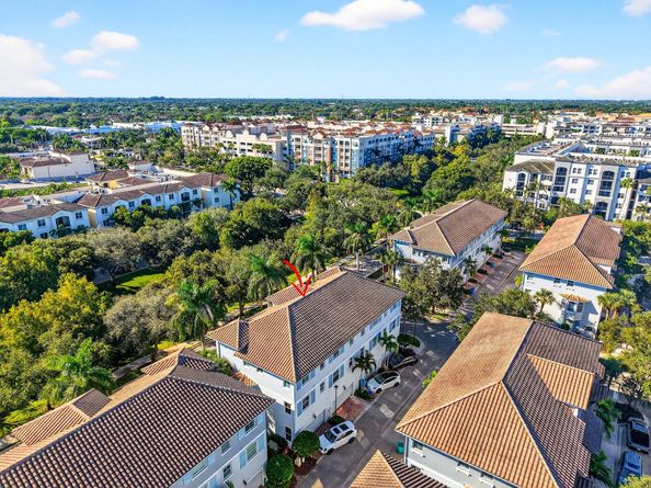 1465 Via De Pepi, Boynton Beach FL 33426