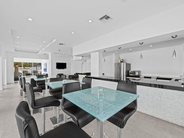 2841 N Ocean Blvd 1710, Fort Lauderdale FL 33308