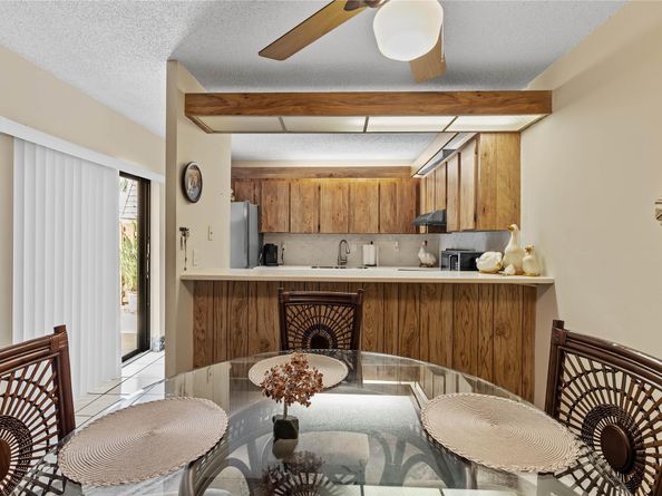 581 Springdale Cir 58A, Palm Springs FL 33461