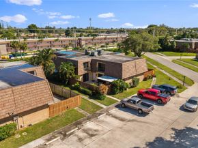 581 Springdale Cir 58A, Palm Springs FL 33461