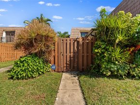 581 Springdale Cir 58A, Palm Springs FL 33461