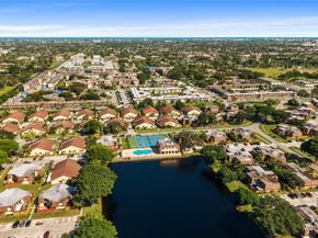 581 Springdale Cir 58A, Palm Springs FL 33461