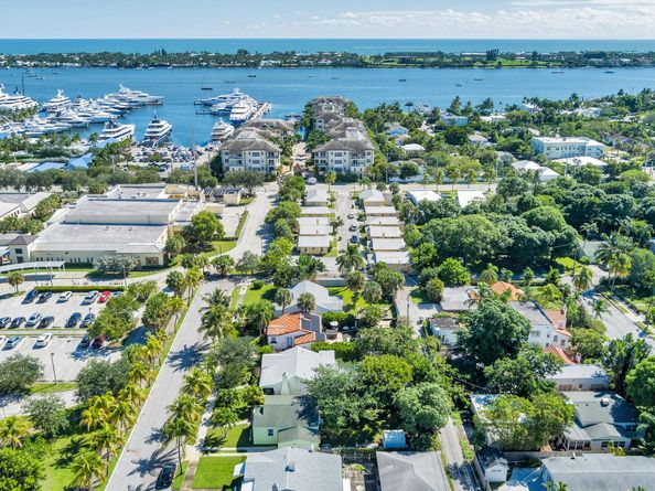 438 38th Street, West Palm Beach FL 33407