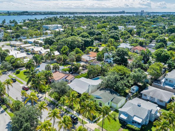 438 38th Street, West Palm Beach FL 33407
