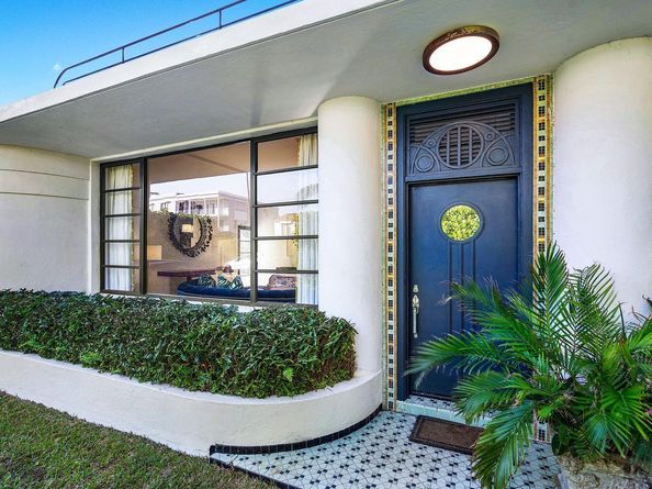 162 Peruvian Avenue, Palm Beach FL 33480