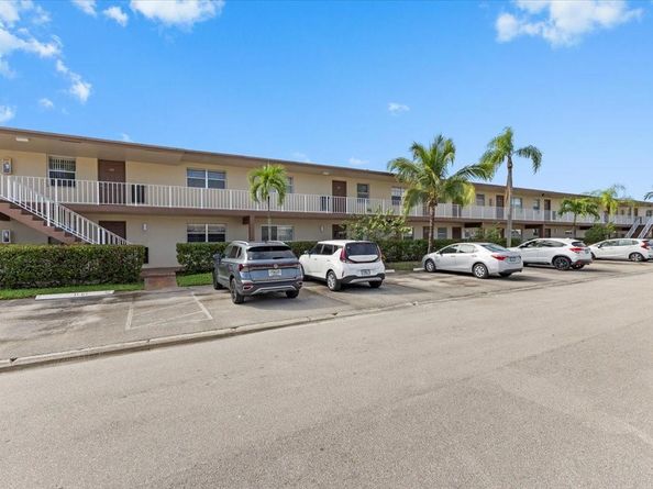 7200 NW 5th Pl 203, Margate FL 33063