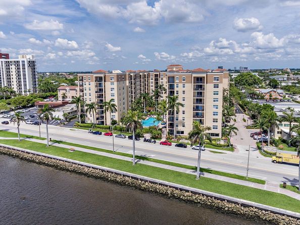 1805 N Flagler Drive 103, West Palm Beach FL 33407