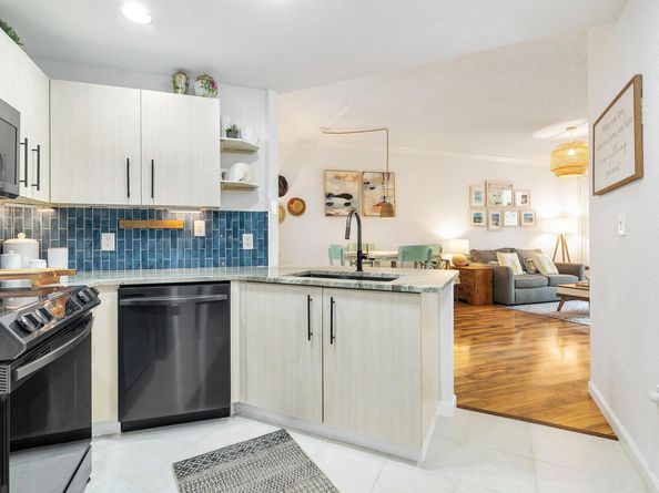 1805 N Flagler Drive 103, West Palm Beach FL 33407