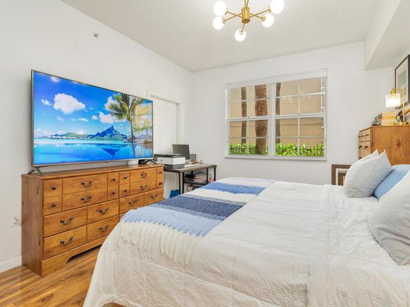 1805 N Flagler Drive 103, West Palm Beach FL 33407