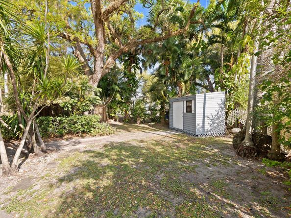 1140 SW 9th Avenue, Fort Lauderdale FL 33315