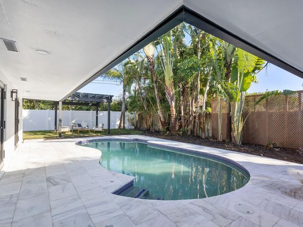 200 SW 12th Street, Boca Raton FL 33432