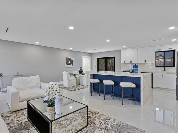 200 SW 12th Street, Boca Raton FL 33432