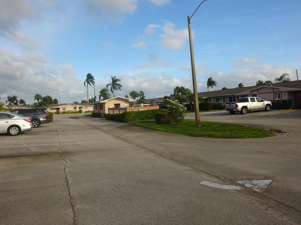 2763 Dudley Drive W H, West Palm Beach FL 33415