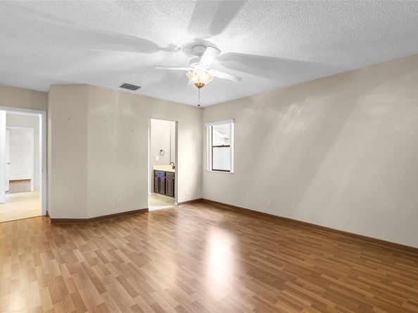 10971 Lake Front Pl 10971, Boca Raton FL 33498