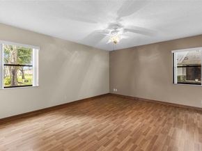 10971 Lake Front Pl 10971, Boca Raton FL 33498